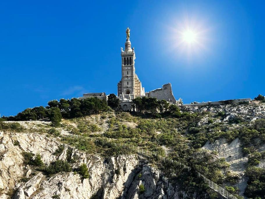 Superbe T3 Au Pieds De Notre Dame De La Garde Apartamento Marselha Exterior foto
