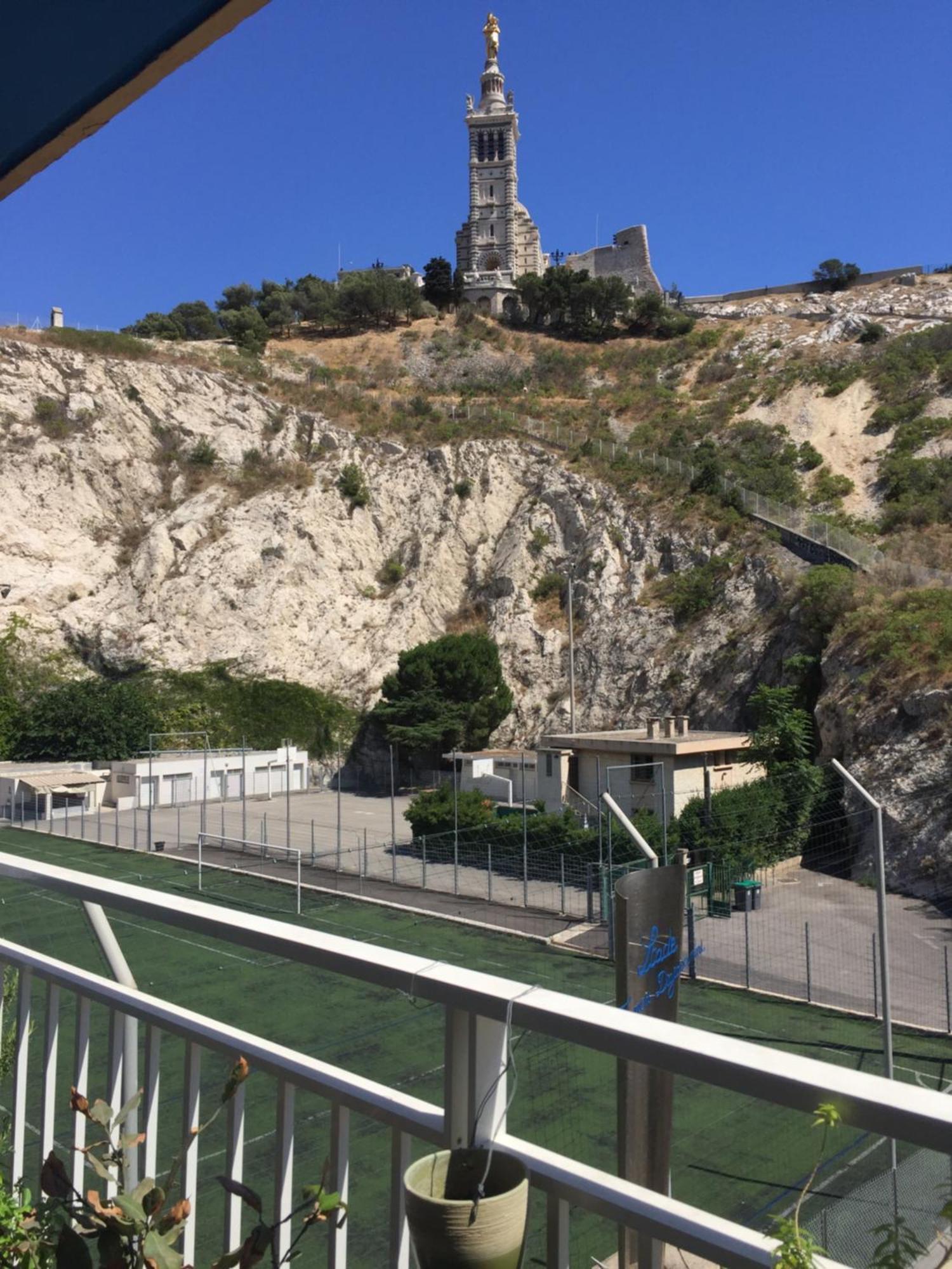 Superbe T3 Au Pieds De Notre Dame De La Garde Apartamento Marselha Exterior foto